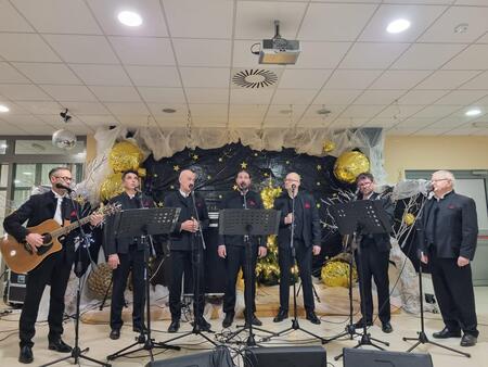 POLETJE V IZOLI: Klapa San Lorenzo