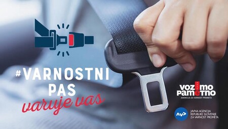 Tokratni slogan agencije za varnost prometa je Varnostni pas varuje vas.