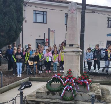 Komemoracije v Kortah